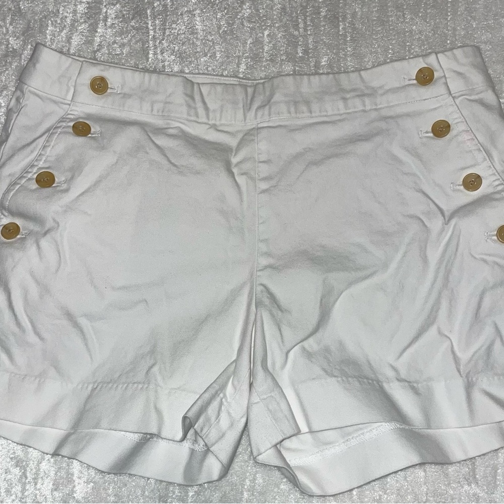 Banana Republic Factory - sailor style Short shorts - white Color - Size 6